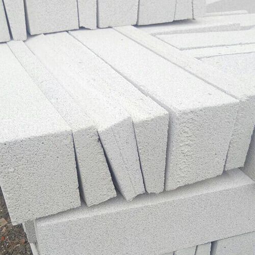 Залишки газоблоку, обрізки газобетону